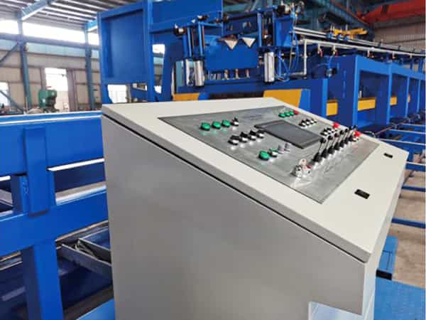 XH-LB-A自动三线精密冷拔机